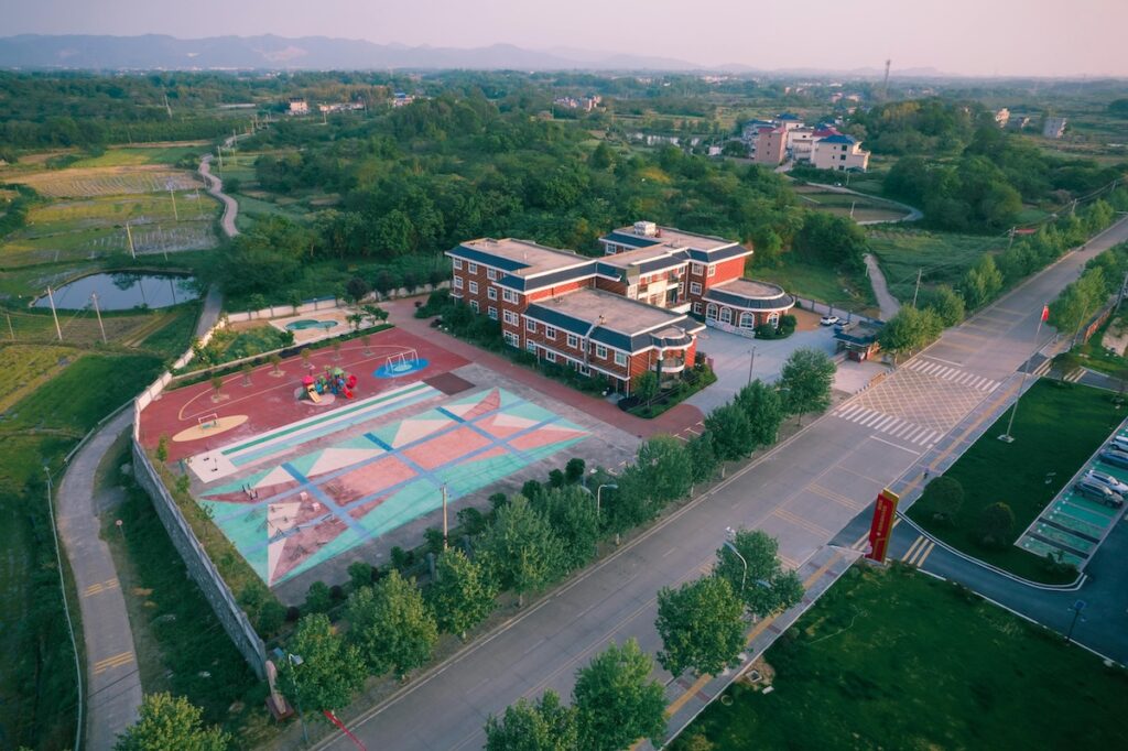 bird eye view picture of a school and surroundings