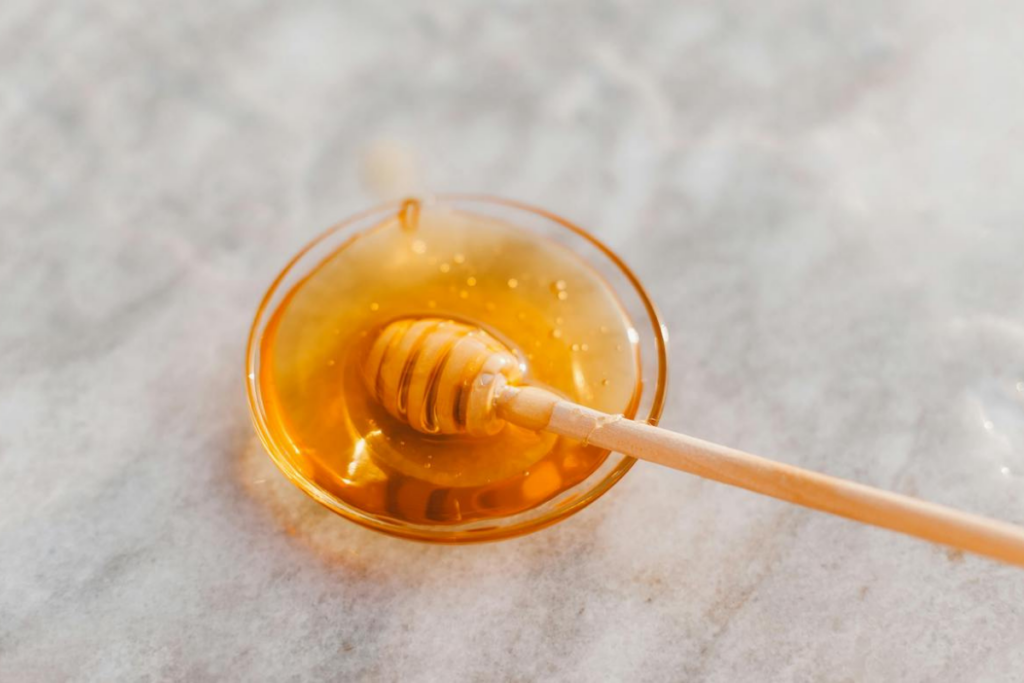 Honey in a bowl.